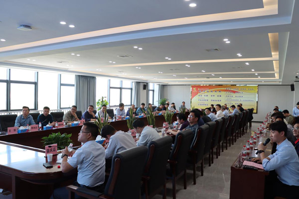 公司成功舉辦銅尾礦做道路材料應用技術現場推介會 公司成功舉辦銅尾礦做道路材料應用技術現場推介會