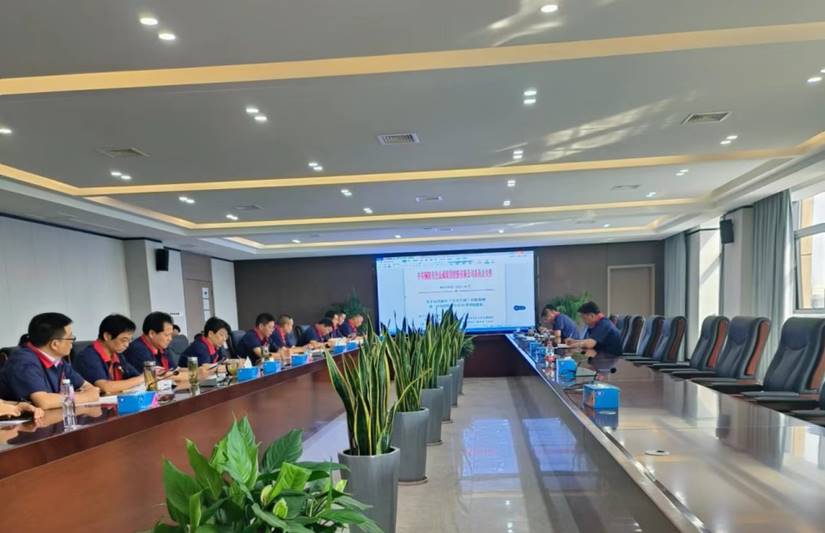 運(yùn)用浙江‘千萬(wàn)工程’經(jīng)驗(yàn)案例,加強(qiáng)公司5S管理工作會(huì)議 運(yùn)用浙江‘千萬(wàn)工程’經(jīng)驗(yàn)案例,加強(qiáng)公司5S管理工作會(huì)議